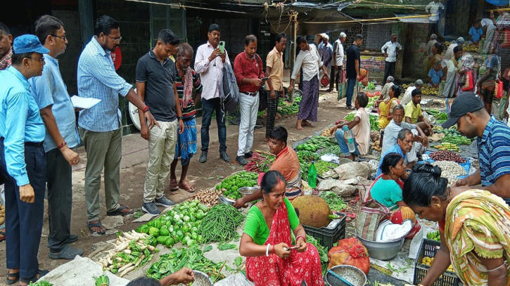 রমজানে দ্রব্যমূল্য স্বাভাবিক রাখতে কর্মকর্তাদের প্রধান উপদেষ্টার