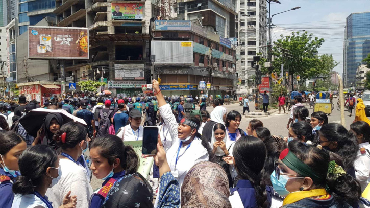 কোটা সংস্কার আন্দোলন : গুলিবিদ্ধ ও আহত হয়ে ঢামেকে ৩৩ জন